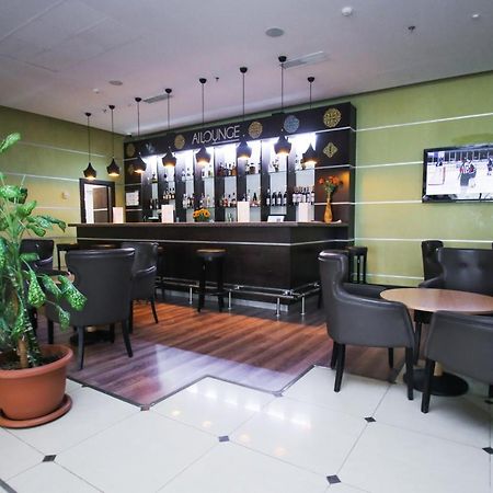 Atyraū Chagala Ural Residence מראה חיצוני תמונה