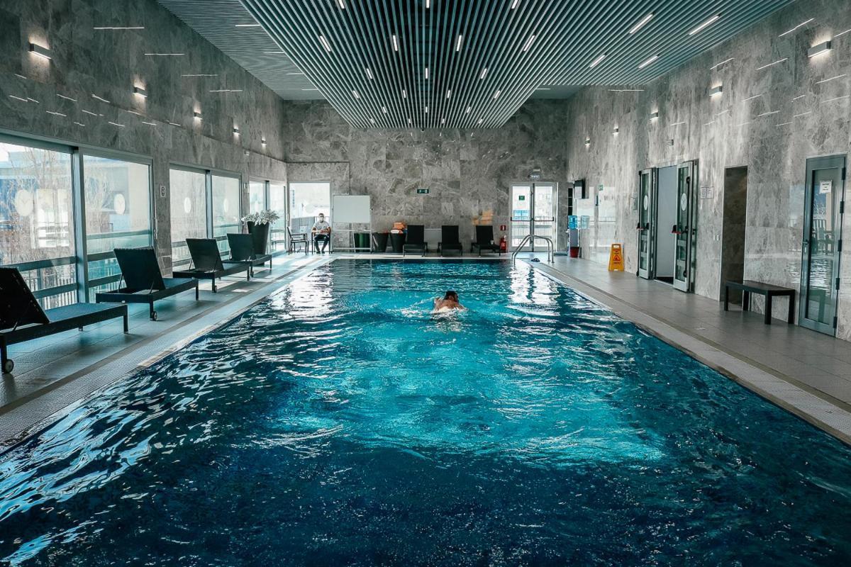 Atyraū Chagala Ural Residence מראה חיצוני תמונה