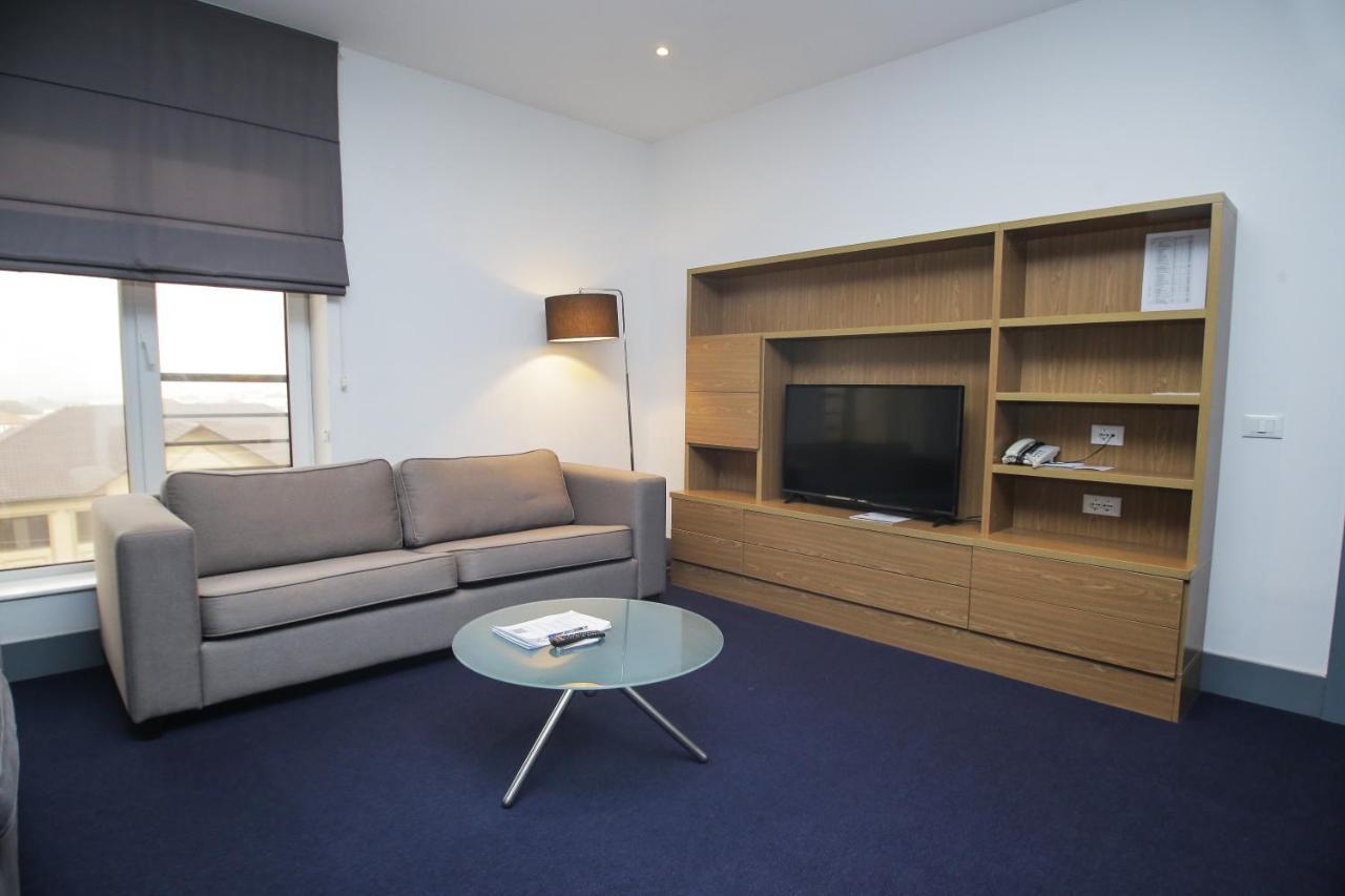Atyraū Chagala Ural Residence מראה חיצוני תמונה