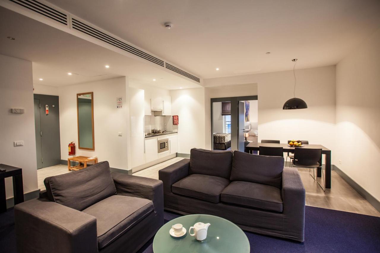 Atyraū Chagala Ural Residence מראה חיצוני תמונה