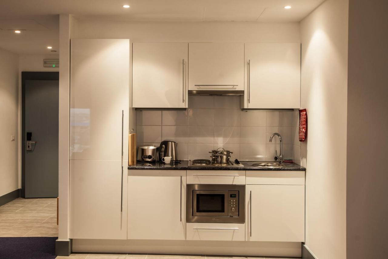 Atyraū Chagala Ural Residence מראה חיצוני תמונה